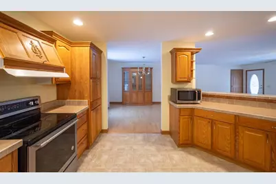 N1545 4th Avenue, Coloma, WI 54930 - Photo 6