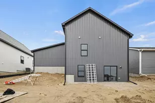 127 Lupine Ave, Poynette, WI 53955 - Photo 38