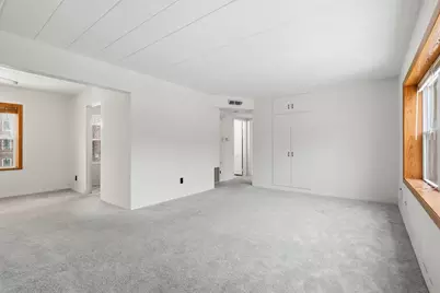 28 Sherman Terrace #4, Madison, WI 53704 - Photo 6