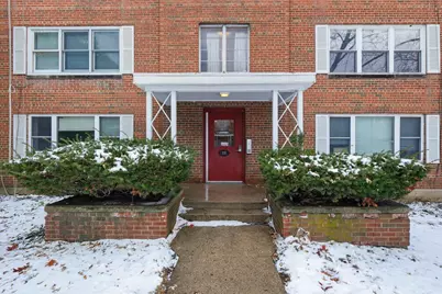 28 Sherman Terrace #4, Madison, WI 53704 - Photo 2