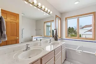 925 Lexington Way, Waunakee, WI 53597 - Photo 22