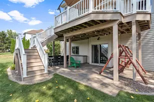 925 Lexington Way, Waunakee, WI 53597 - Photo 6