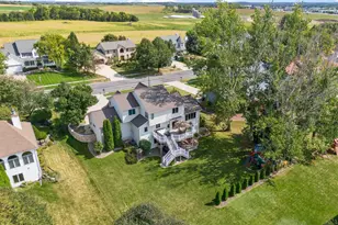 925 Lexington Way, Waunakee, WI 53597 - Photo 4