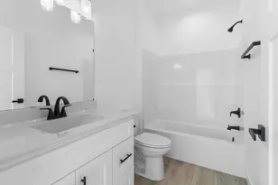 5614 Glorious Dr, Madison, WI 53718 - Photo 16