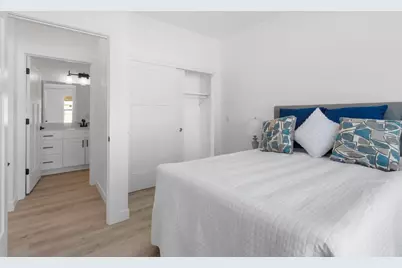 5614 Glorious Drive, Madison, WI 53718 - Photo 10