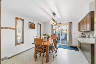 709 Dewitt Street, Portage, WI 53901 - Photo 20