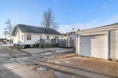 709 Dewitt Street, Portage, WI 53901 - Photo 8