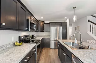 6107 Ragan St, Madison, WI 53718 - Photo 16