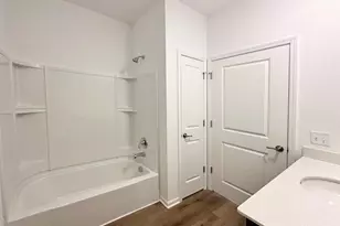 2801 Alpine Run, Stoughton, WI 53589 - Photo 20