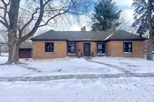 120 N Madison St, Janesville, WI 53536 - Photo 1