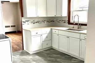 120 N Madison St, Janesville, WI 53536 - Photo 14