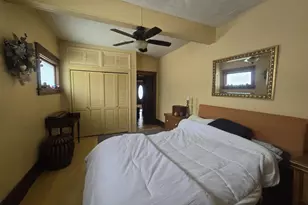 1035 Academy St, Elroy, WI 53929 - Photo 14