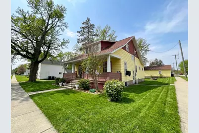 1035 Academy Street, Elroy, WI 53929 - Photo 1