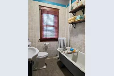 1035 Academy Street, Elroy, WI 53929 - Photo 16