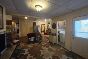 1035 Academy St, Elroy, WI 53929 - Photo 12