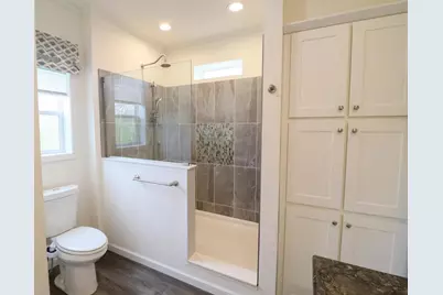 3521 Alexander Avenue, Holmen, WI 54636 - Photo 2