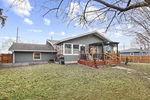 227 Parkview Ln, Marshall, WI 53559 - Photo 16