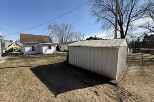 611 S Wisconsin St, Mineral Point, WI 53565 - Photo 2