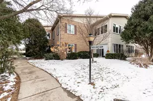 1605 S Golf Glen, Madison, WI 53704 - Photo 44