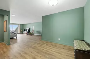 1446 Wheeler Rd, Madison, WI 53704 - Photo 12