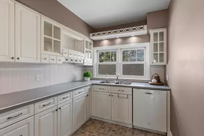 310 E 3rd Street, Beaver Dam, WI 53916 - Photo 12