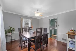 71 S Blackhawk St, Janesville, WI 53545 - Photo 10