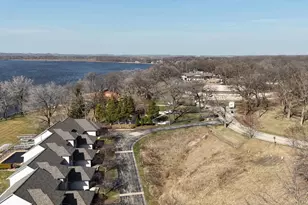 N807 Waubunsee Tr, Fort Atkinson, WI 53538 - Photo 4