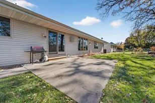 1802 Tarragon Dr, Madison, WI 53716 - Photo 44