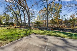 1802 Tarragon Dr, Madison, WI 53716 - Photo 46