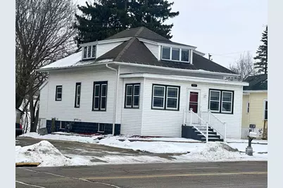 515 W Florence Street, Cambria, WI 53923 - Photo 2