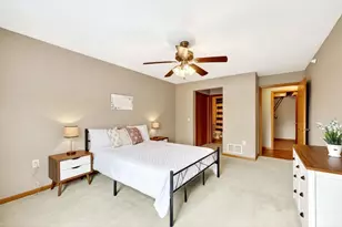 10 Kings Mill Cir, Madison, WI 53718 - Photo 24