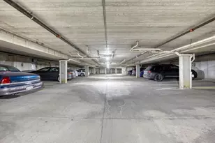 10 Kings Mill Cir, Madison, WI 53718 - Photo 32