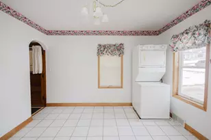 327 W Merrimac St, Ridgeville, WI 53533 - Photo 10