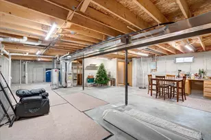 73 Debbie Dr, Janesville, WI 53536 - Photo 28