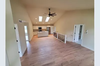 400 N Center Street, Beaver Dam, WI 53916 - Photo 4