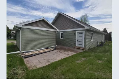 400 N Center Street, Beaver Dam, WI 53916 - Photo 2