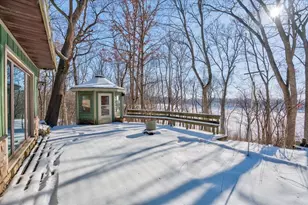 5601 Dahmen Dr, Waunakee, WI 53597 - Photo 8