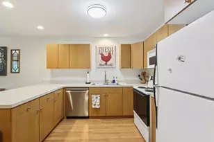 457 Bowlavard Ave, Belleville, WI 53508 - Photo 2