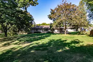 3600 N Hickory Dr, Janesville, WI 53545 - Photo 20