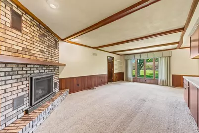 3600 N Hickory Drive, Janesville, WI 53545 - Photo 10