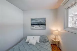 413 N Rosa Rd, Madison, WI 53705 - Photo 12