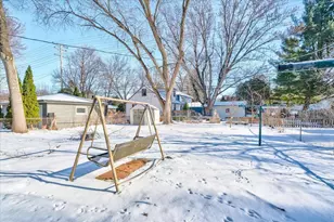 413 N Rosa Rd, Madison, WI 53705 - Photo 40