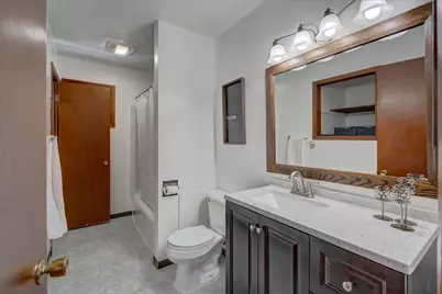 413 N Rosa Road, Madison, WI 53705 - Photo 14