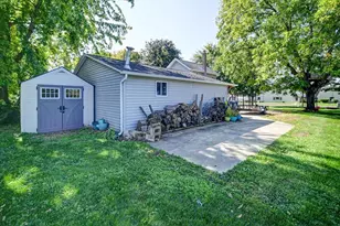 742 Hubbell St, Marshall, WI 53559 - Photo 12