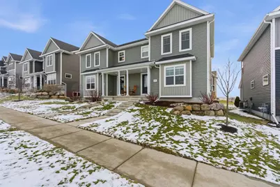 629 Hillcrest Drive, Waunakee, WI 53597 - Photo 2