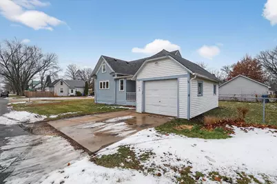 701 E 5th Avenue, Brodhead, WI 53520 - Photo 4