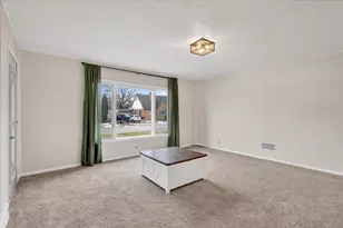 701 E 5th Ave, Brodhead, WI 53520 - Photo 10