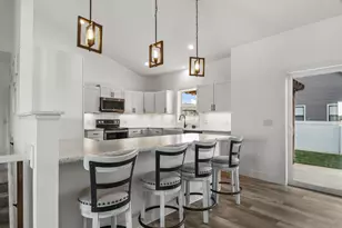 162 Chickadee Ln, Sauk City, WI 53583 - Photo 4