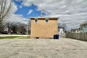 1321 W Court St, Janesville, WI 53548 - Photo 30