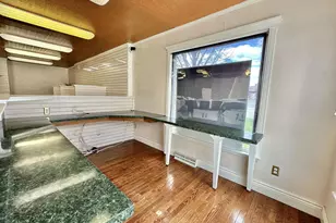 1321 W Court St, Janesville, WI 53548 - Photo 8